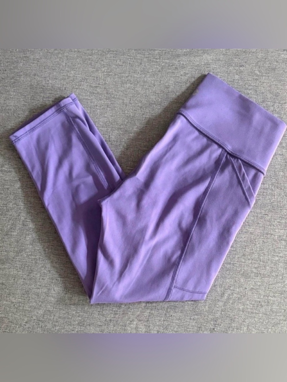 All in Motion Light Purple Capri Leggings - L 10/12